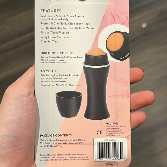 NEW Facial Make Up Roller - Picture 2 of 3